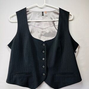Tahari Black and Silver Satin‎ Y2K Vest